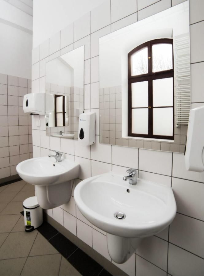 Хостелы Hostel Toruń Główny Торунь-36